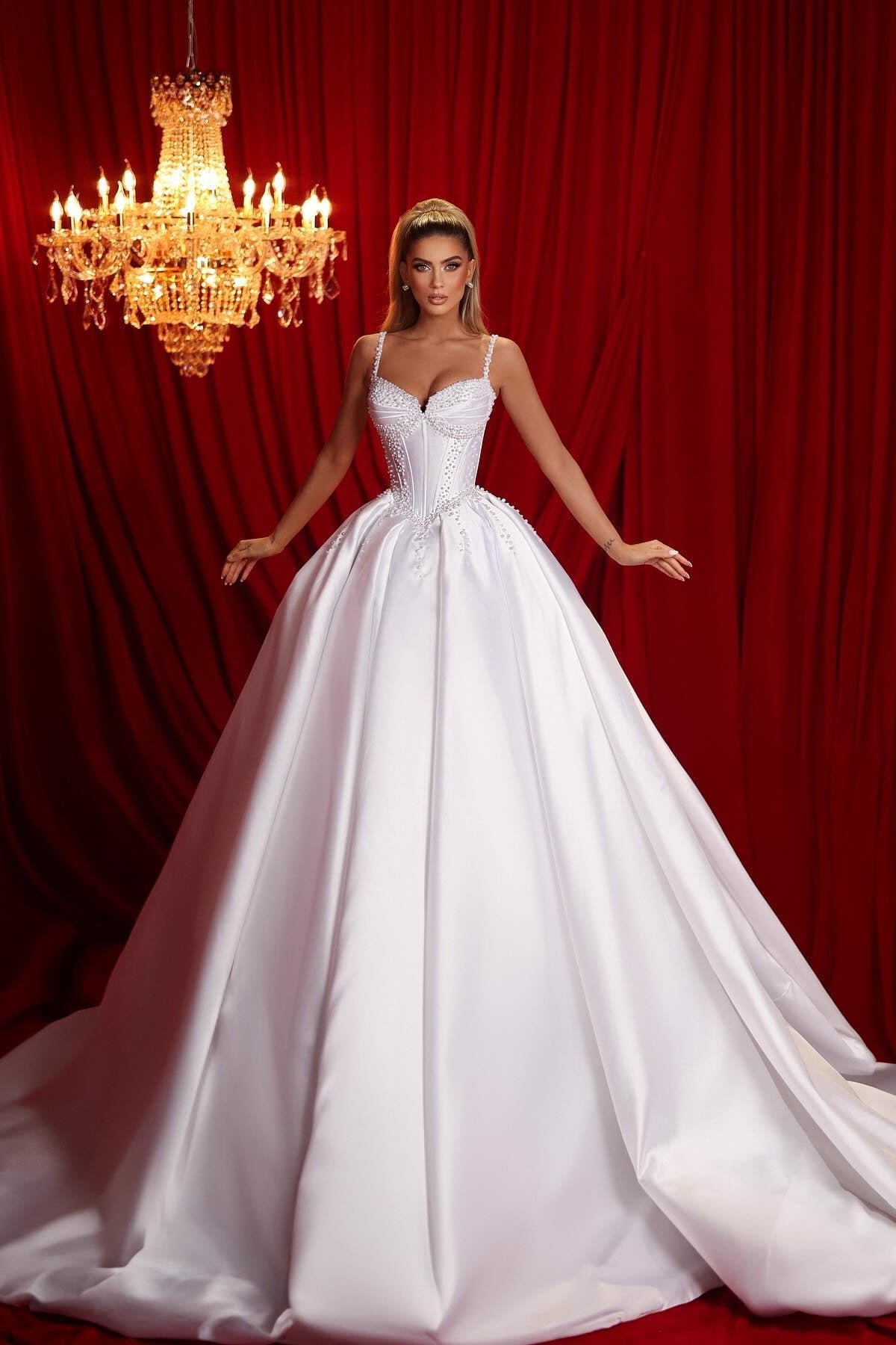 Beautiful A-line Spaghetti Straps Sleeveless Ruffled Satin Train White Long Wedding Dress