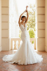 Beautiful Long Mermaid V-neck Spaghetti Straps Wedding Dress with Lace Details