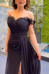 Elegant Long Black Mermaid Chiffon Lace Beaded Long Sleeves Prom Gown with Dramatic Slit