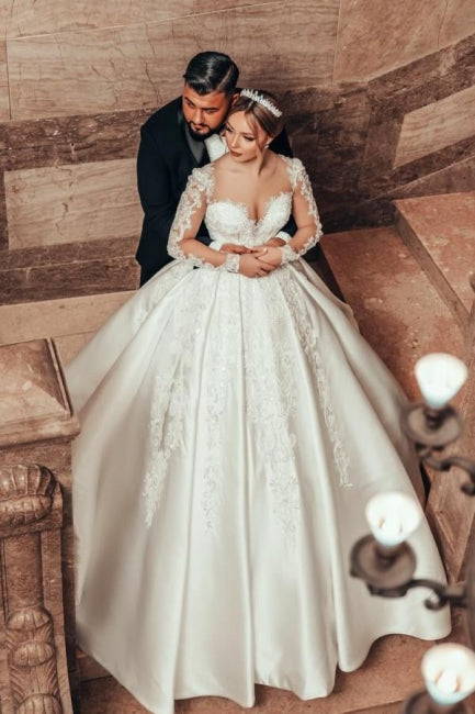 Gorgeous Princess A-line Satin Lace Wedding Dress with Long Sleeves