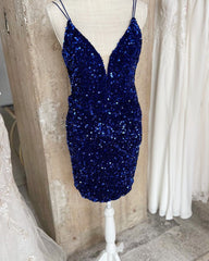 Gorgeous Short Sequined Spaghetti Strap V-neck Dress Tight Fit for Homecoming