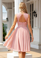 A-Line Scoop Neck Sleeveless Knee-Length Chiffon Prom Dress/Evening Dress with Appliqued Sequins