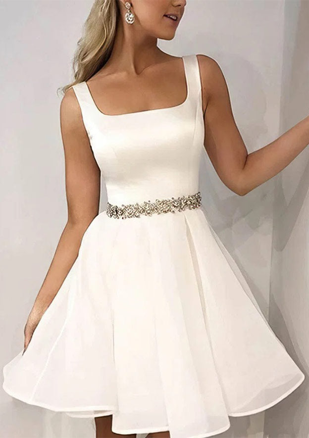 A-Line Sleeveless Short Tulle Homecoming Dress with Beading and Square Neckline