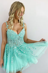 A-Line Sweetheart Mint Appliqued Short Homecoming Dress