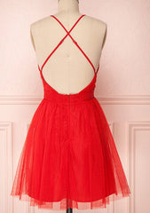 A-Line V-Neck Sleeveless Tulle Short/Mini Homecoming Dress with Pleated Detail