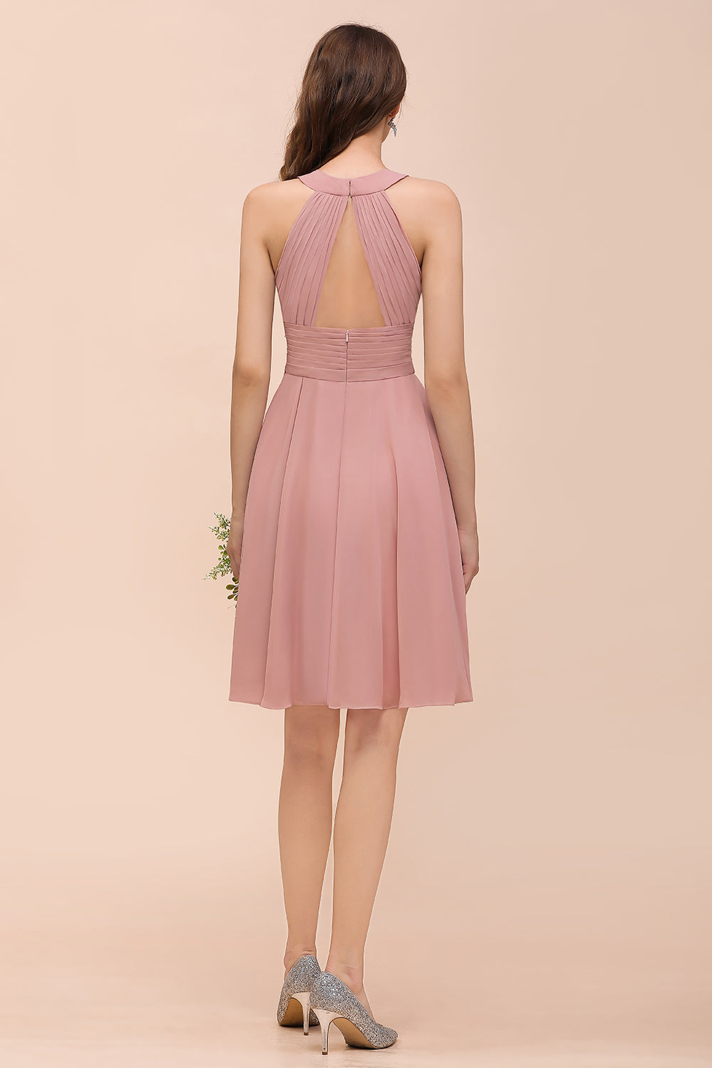 Affordable Dusty Pink Round Neck Ruffle Short Bridesmaid Dresses Online