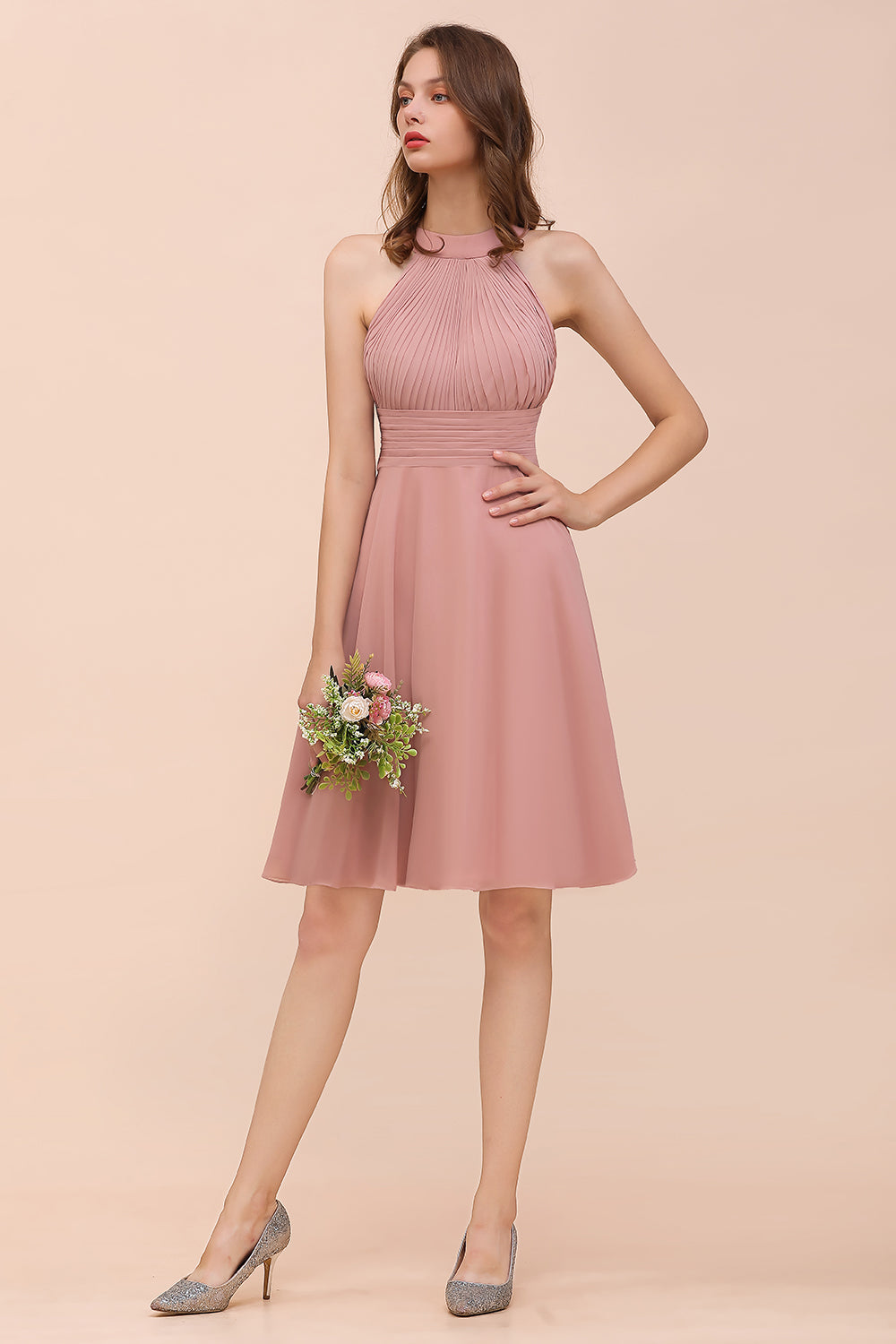 Affordable Dusty Pink Round Neck Ruffle Short Bridesmaid Dresses Online