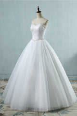 Affordable Strapless Tulle Lace Wedding Dresses Sweetheart Sleeveless Bridal Gowns with Pearls Online