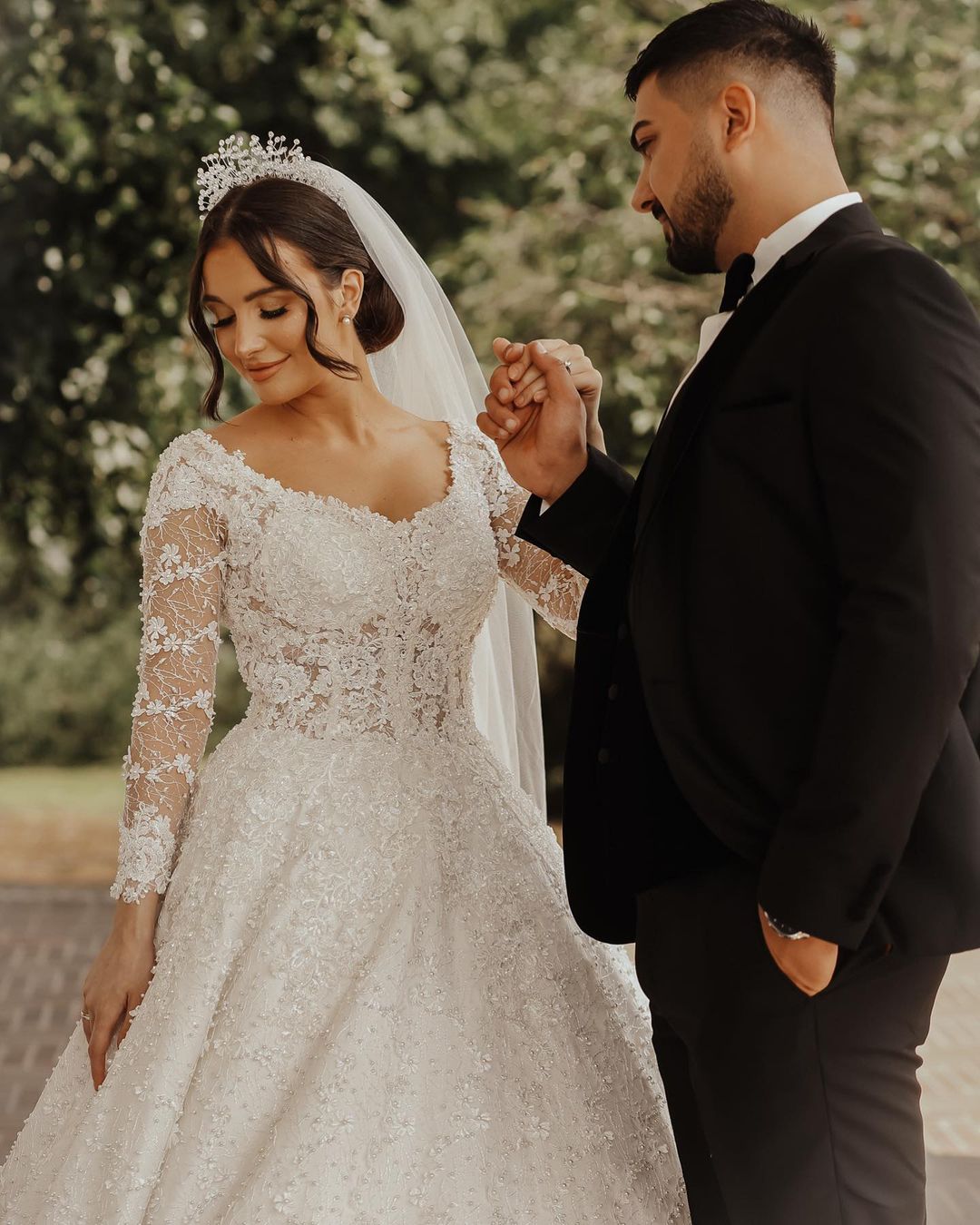 Ball Gown Wedding Dress Long Sleeves With Lace Appliques