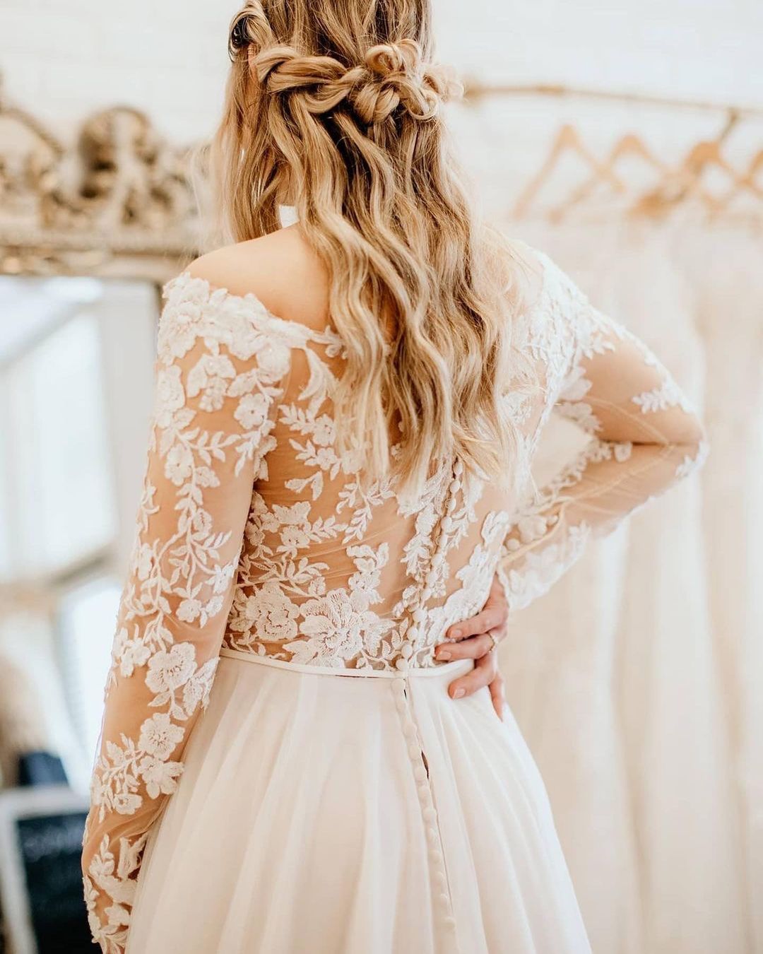 Off-the-Shoulder Long Sleeves Wedding Dress With Lace Appliques