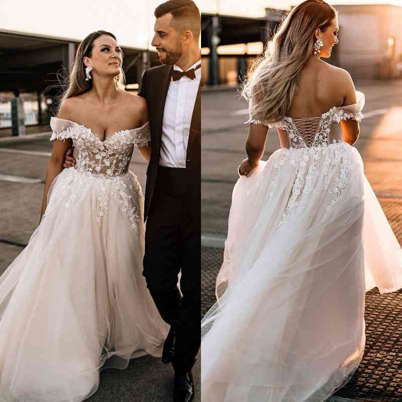 Champagne Off-the-Shoulder Beach Wedding Dress Tulle With Appliques