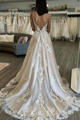 Champagne Sleeveless Wedding Dress Lace Appliques V-Neck