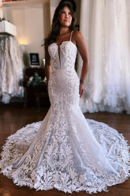 Enchanting Sleeveless Spaghetti Straps Mermaid Wedding Gown with Floor-Length Hem