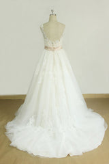 Chic Jewel Lace Appliques Wedding Dress Sleeveless Tulle A-line Bridal Gowns On Sale