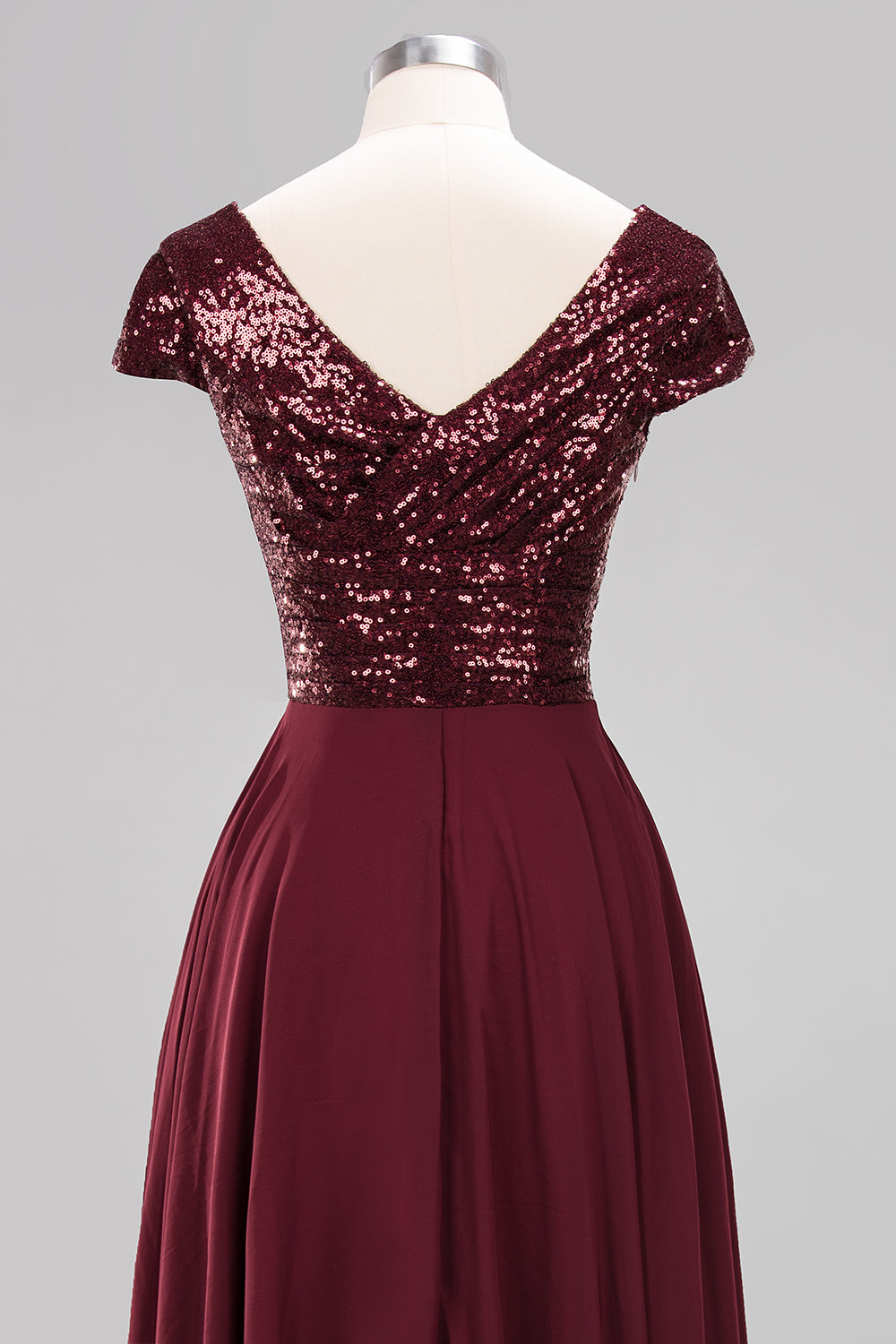 Chic Sequined Top V-Neck Sleeveless Burgundy Bridesmaid Dresses Online