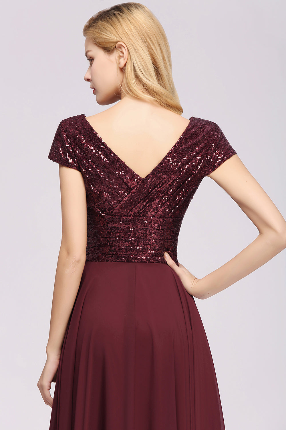 Chic Sequined Top V-Neck Sleeveless Burgundy Bridesmaid Dresses Online