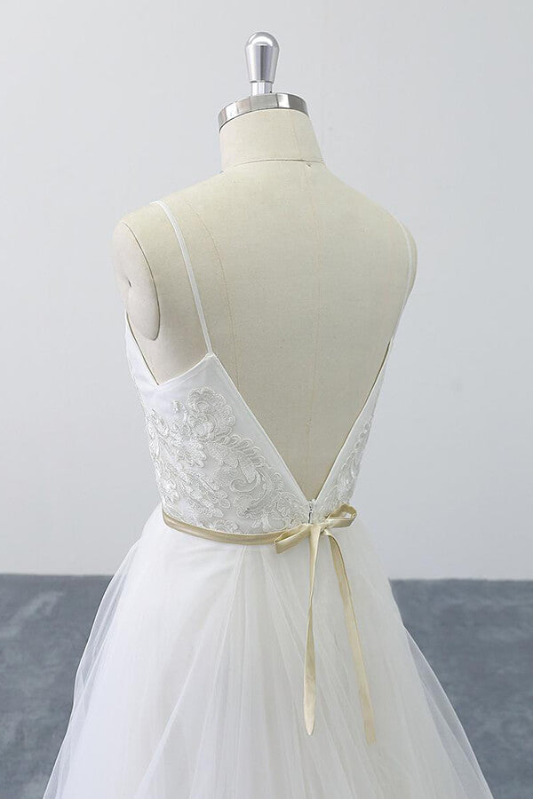 Chic Spaghetti Strap Appliques Tulle Wedding Dress On Sale