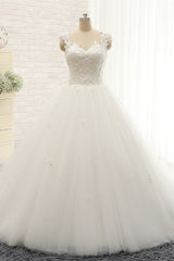 Chic Straps Sleeveless Tulle Wedding Dresses With Appliques White A-line Bridal Gowns Online