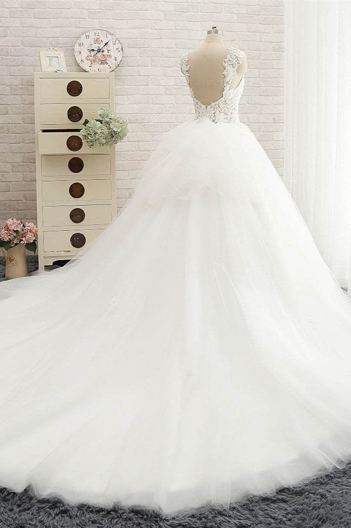 Chic Straps Sleeveless Tulle Wedding Dresses With Appliques White A-line Bridal Gowns Online