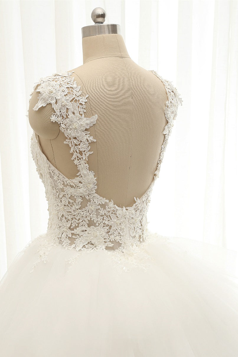 Chic Straps Sleeveless Tulle Wedding Dresses With Appliques White A-line Bridal Gowns Online