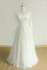 Chic Sweetheart Lace Wedding Dress White Tulle Ruffles Bridal Gowns On Sale