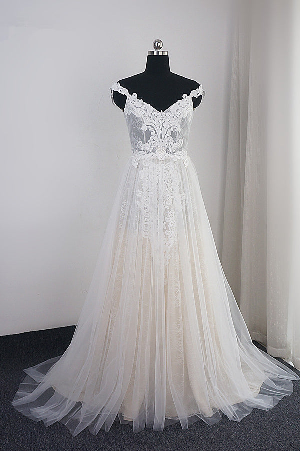 Chic Tulle Lace White V-neck Wedding Dress Appliques Sleeveless Ruffle Bridal Gowns On Sale