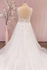 Delicate Lace V-Neck Long Wedding Dress Sleeveless