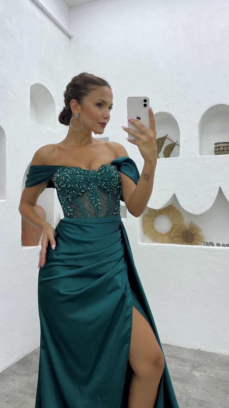 Beautiful Floor Length Off-The-Shoulder Sleeveless Mermaid Satin Prom Dress with Split