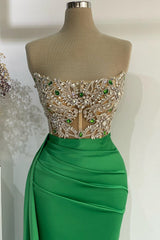 Designer Strapless Emerald Green Mermaid Long Prom Dress With Beads