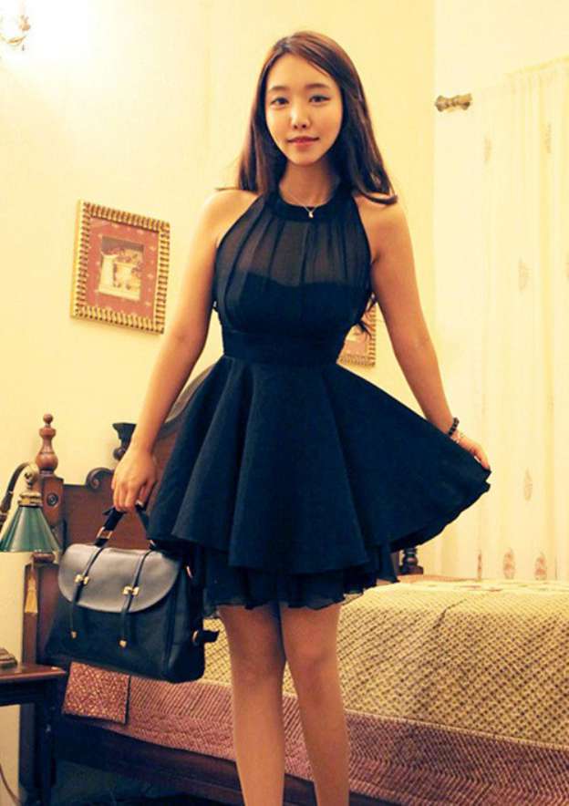 A-Line Halter Short/Mini Chiffon Homecoming Dress