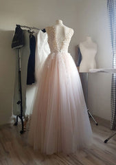 Elegant Ball Gown Illusion Neck Tulle Prom Dress/Evening Dress with Appliqued Laced