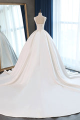 Elegant Ball Gown Straps Square-Neck Wedding Dress Ruffles Sleeveless Bridal Gowns Online