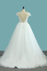 Elegant Jewel Tulle Lace Wedding Dress Short Sleeves Appliques Ruffles Bridal Gowns Online