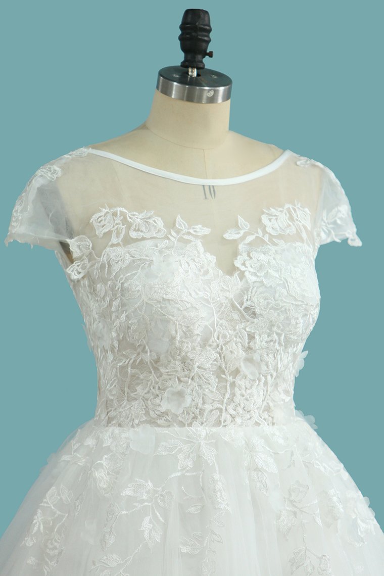 Elegant Jewel Tulle Lace Wedding Dress Short Sleeves Appliques Ruffles Bridal Gowns Online