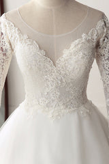 Elegant Jewel Tulle Lace White Wedding Dress A-Line Long Sleeves Appliques Bridal Gowns On Sale