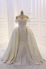 Elegant Off-the-Shoulder Tulle Wedding Dress Sweetheart Lace Appliques Bridal Gowns with Overskirt On Sale