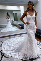 Elegant Spaghetti Straps Sleeveless Mermaid Lace Bridal Gown