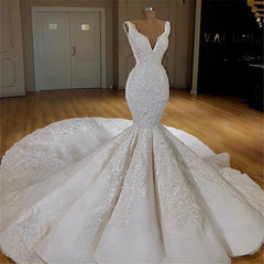 Elegant Straps Sleeveless White Wedding Dresses Mermaid Satin Bridal Gowns With Appliques Online