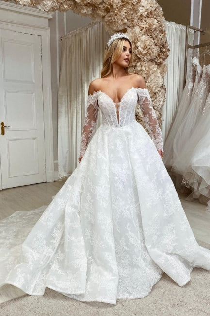 Elegant Sweetheart Long Sleeve A-Line Lace Wedding Dress