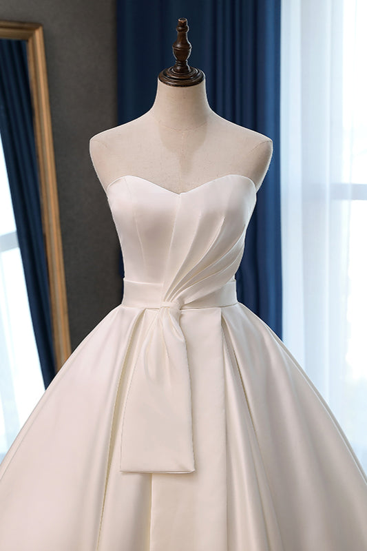 Elegant Sweetheart White Satin Wedding Dress A-line Ruffles Bridal Gowns On Sale