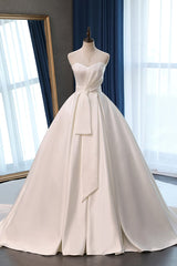 Elegant Sweetheart White Satin Wedding Dress A-line Ruffles Bridal Gowns On Sale