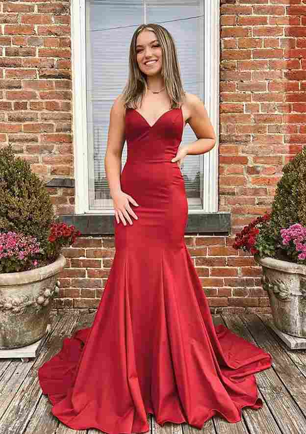 Elegant Trumpet/Mermaid V-Neck Satin Prom Dress/Evening Dress with Spaghetti Straps and Sweep Train