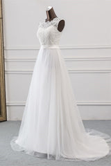 Elegant Tullace Jewel Sleeveless White Wedding Dresses with Appliques Online