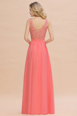 Exquisite Lace Scoop Sleeveless Bridesmaid Dresses Online with Ruffle