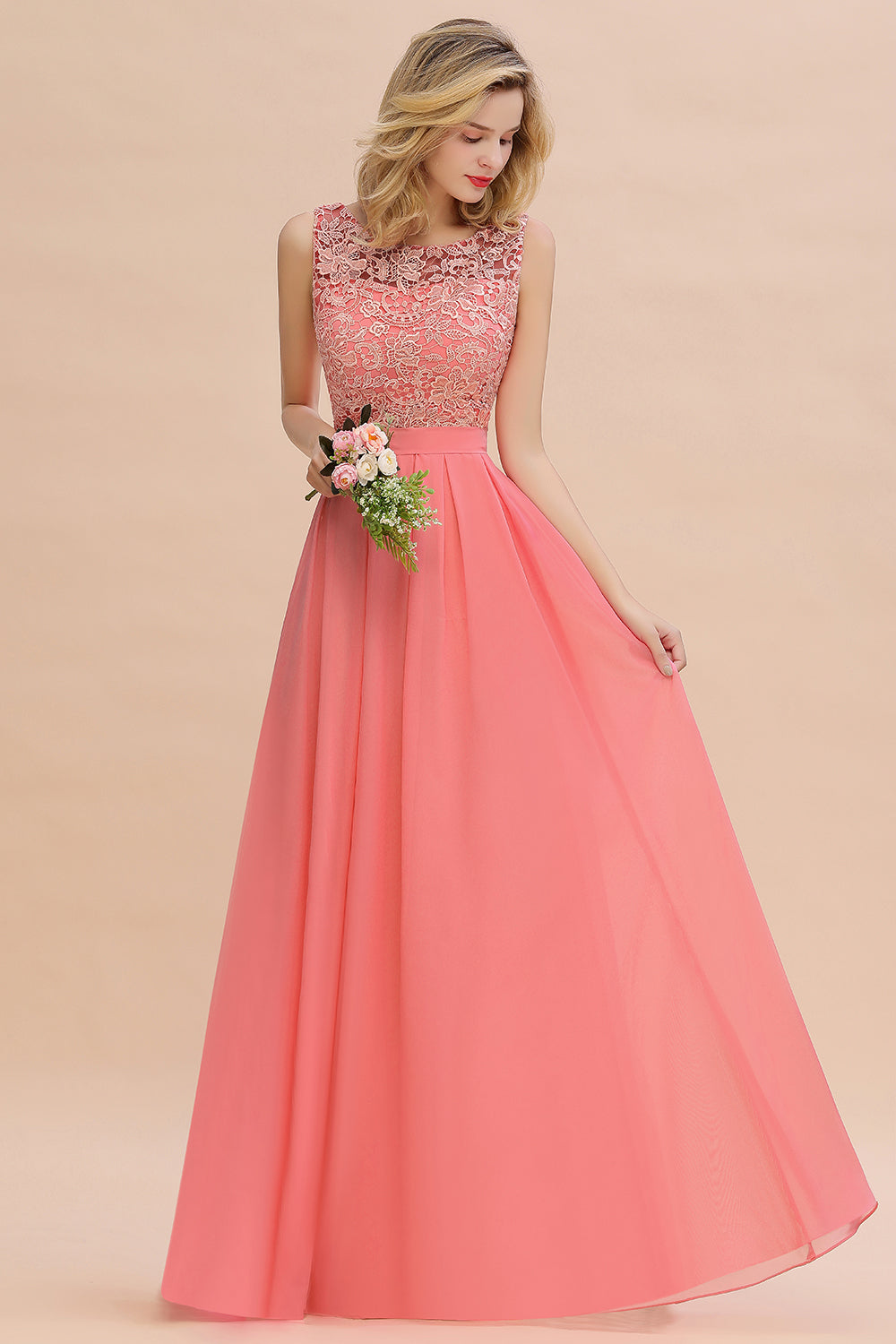 Exquisite Lace Scoop Sleeveless Bridesmaid Dresses Online with Ruffle