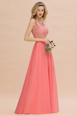 Exquisite Lace Scoop Sleeveless Bridesmaid Dresses Online with Ruffle