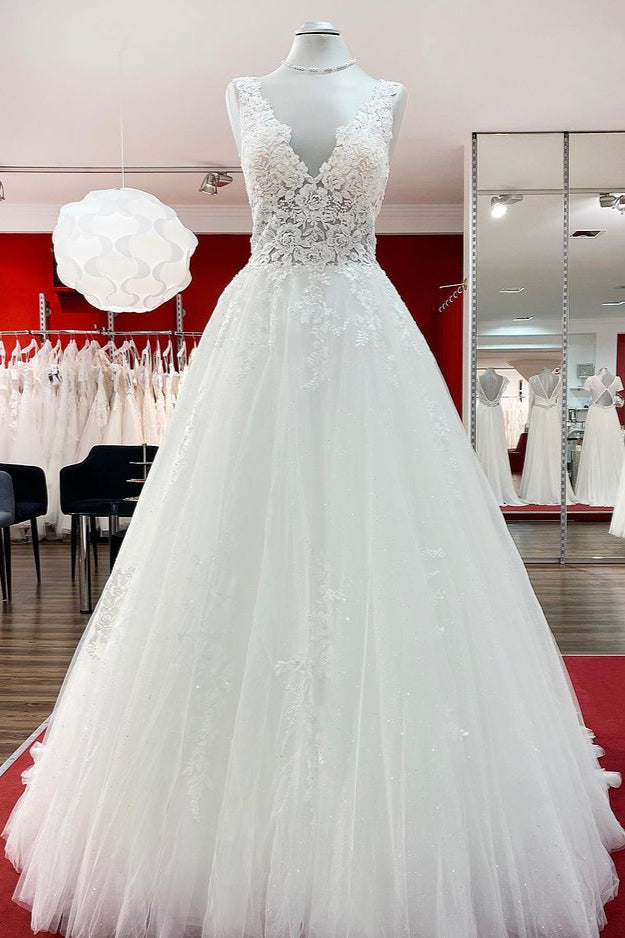 Eye-taking V Neck Tulle Lace White Ruffles Wedding Dresses Long