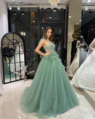 Fabulous Floor-Length Sweetheart Sleeveless A-Line Tulle Wedding Dress with Sequins