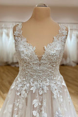 Fashion Tulle Wedding Dress Lace Appliques On Sale