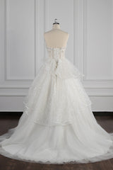 Glamorous Ball Gown Strapless Beadings Wedding Dress Sequined Layers Tulle Bridal Gowns On Sale